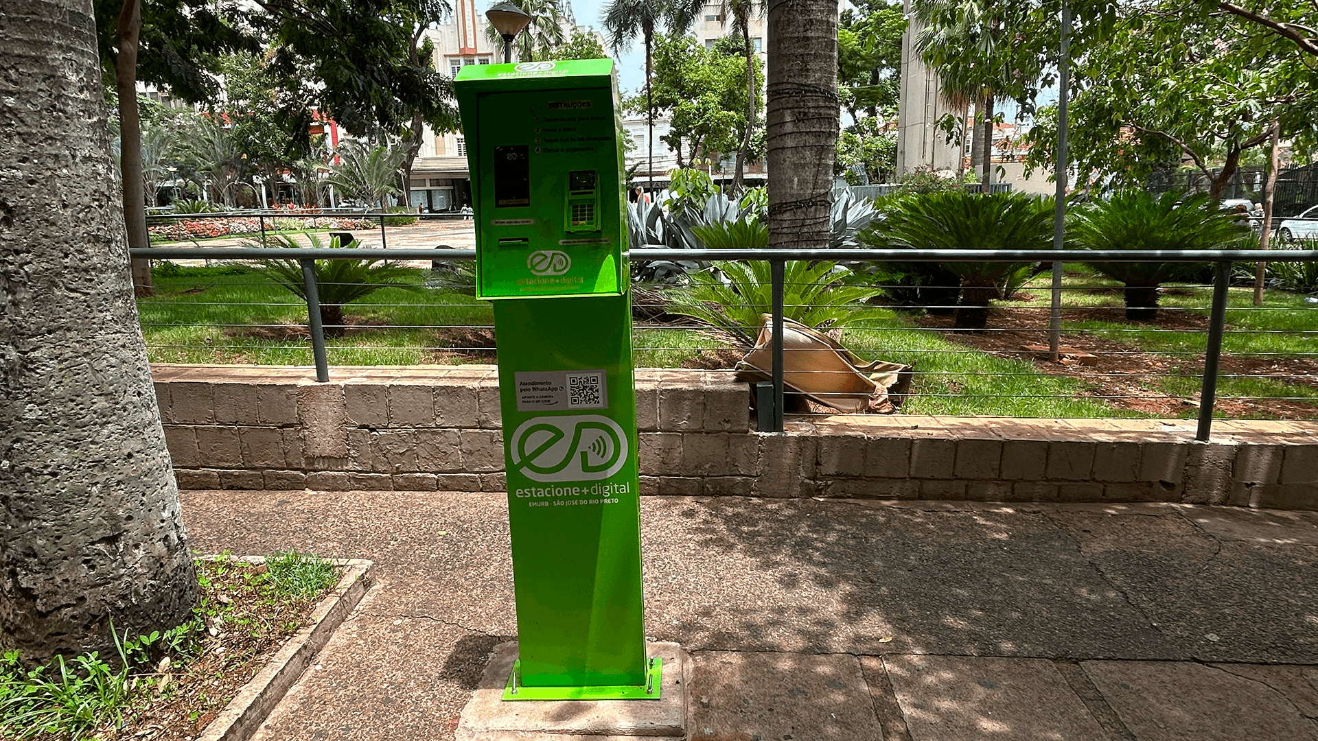 Emurb Estacione + Digital